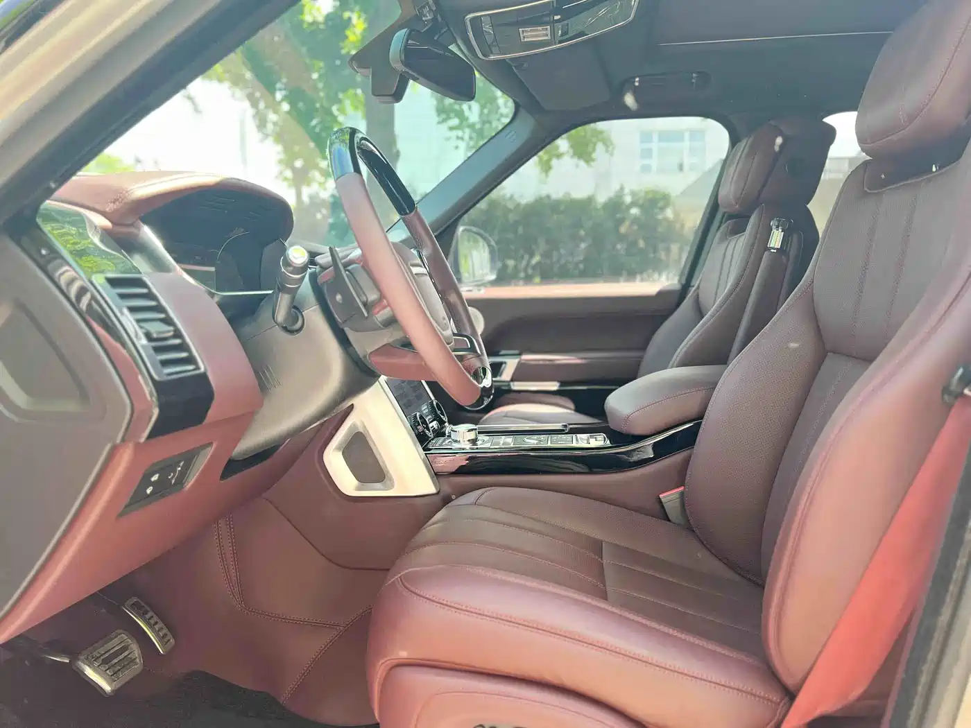 Land Rover Range Rover 2013 5.0 SC V8 Vogue SE фото 9