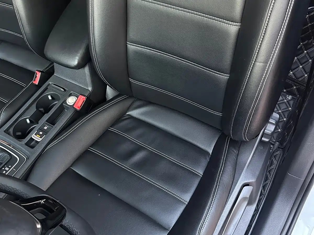 Фото 4 - Volkswagen Golf