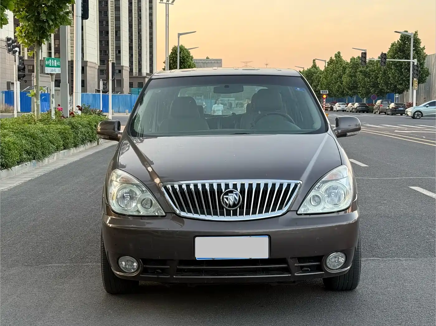 Buick GL8 2014 2.4L Classic Edition фото 2
