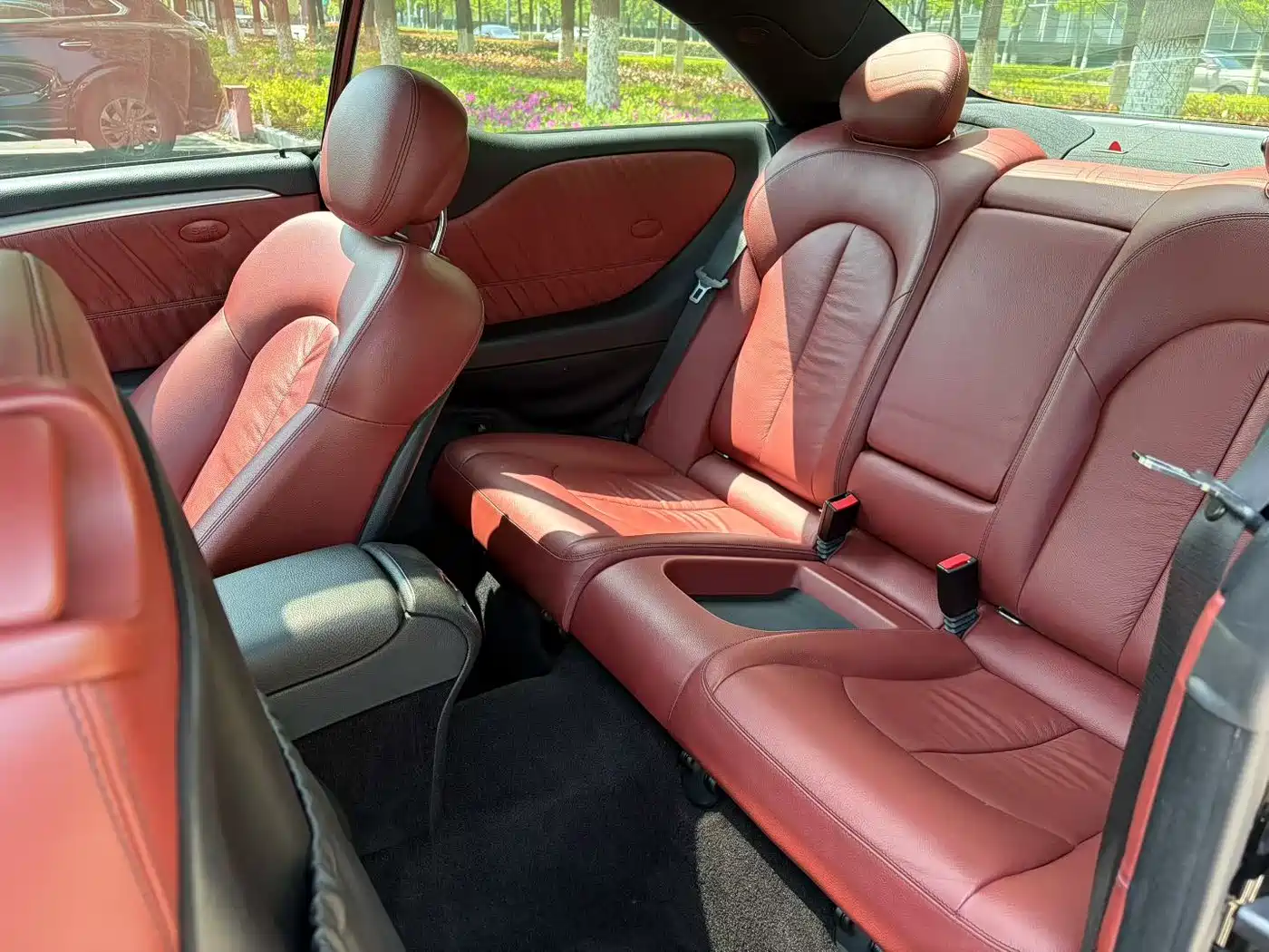 Mercedes-Benz CLK-Class 2006 CLK 280 Coupe фото 8