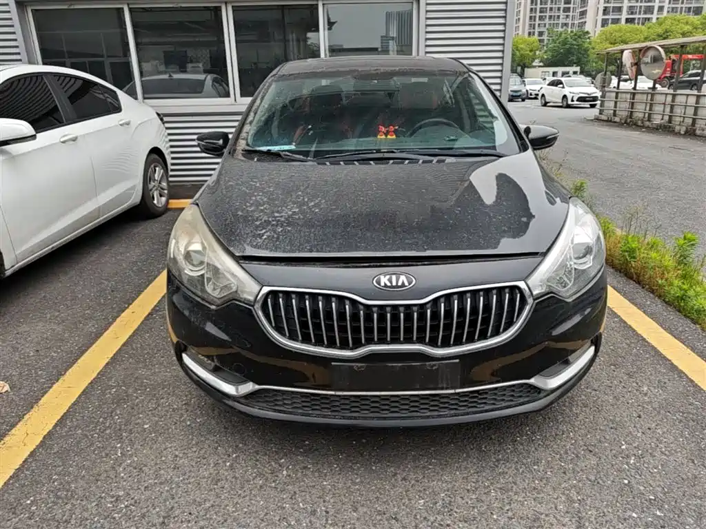Kia K3 2013 1.6L Automatic GLS фото 5