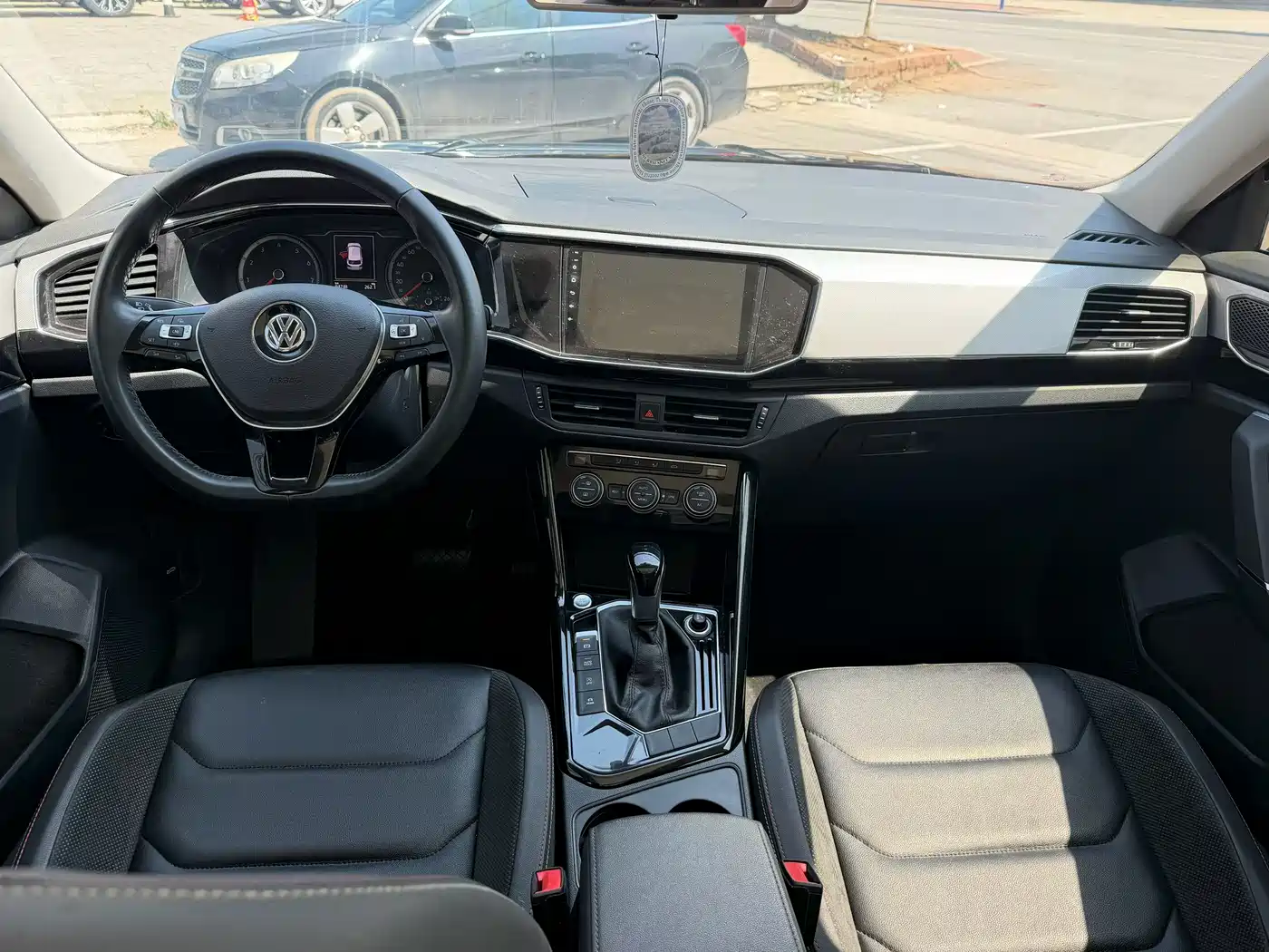 Volkswagen Tayron 2019 330TSI 2WD Luxury China VI фото 6