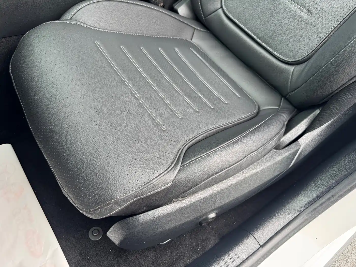 Mercedes-Benz C-Class 2023 C 260 L Sport фото 12