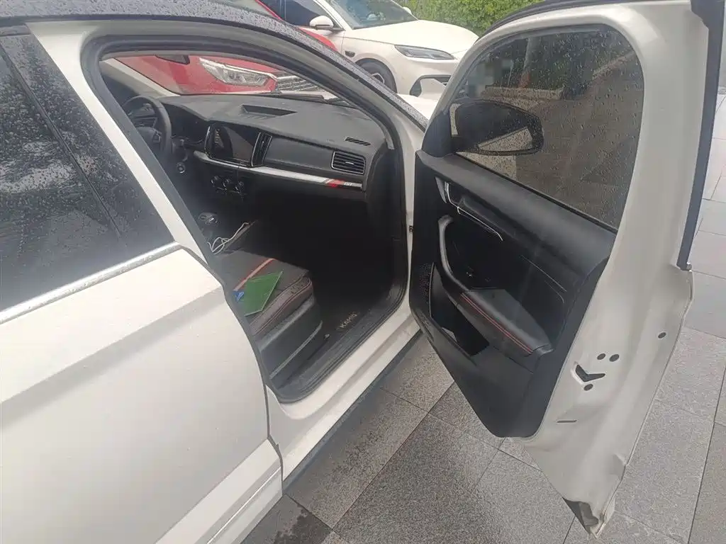 Škoda Kamiq 2020 GT TSI230 DSG Flagship Edition China VI фото 20