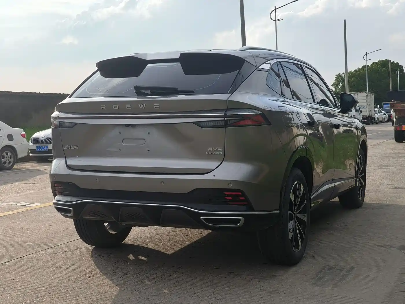 Roewe RX5 2023 2023 1.5T Honor Slide Screen Edition