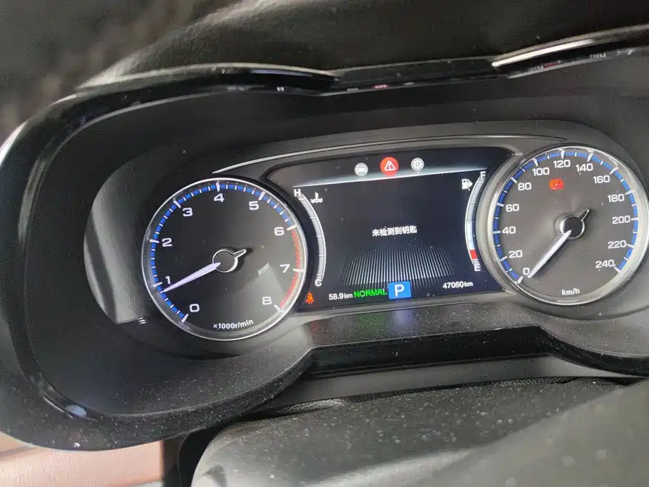 GAC Trumpchi Trumpchi GS8 2017 2017 320T 2WD Luxury Smart Connect (7-seater)