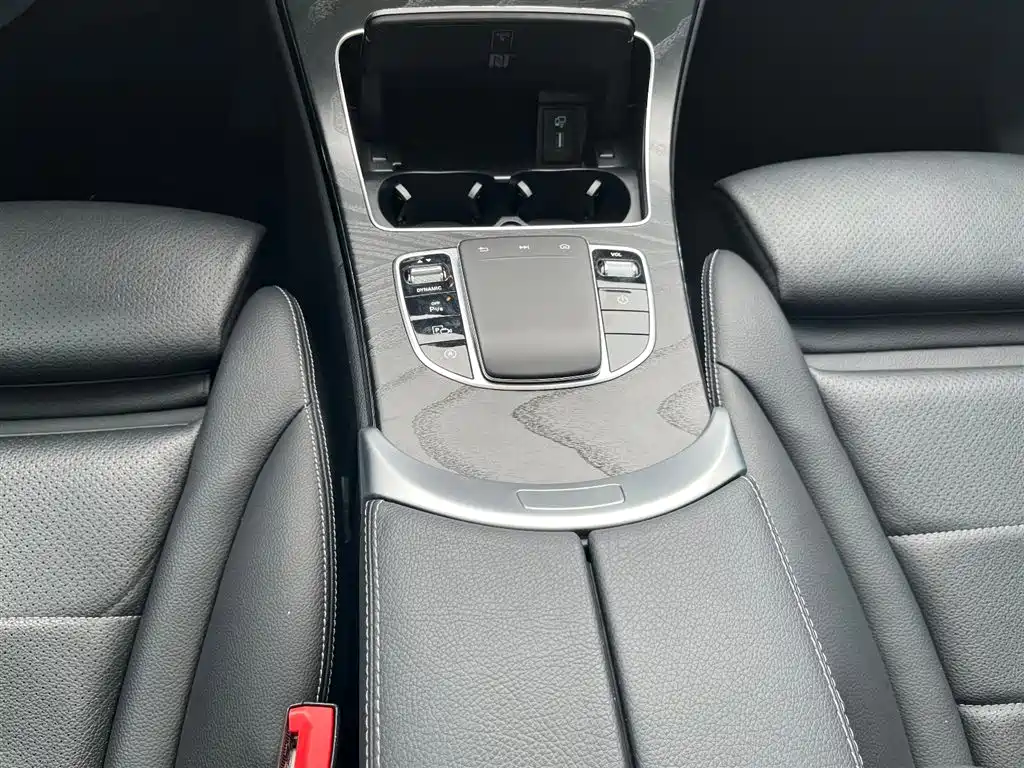 Mercedes-Benz C-Class 2019 C 260 L Sport фото 18