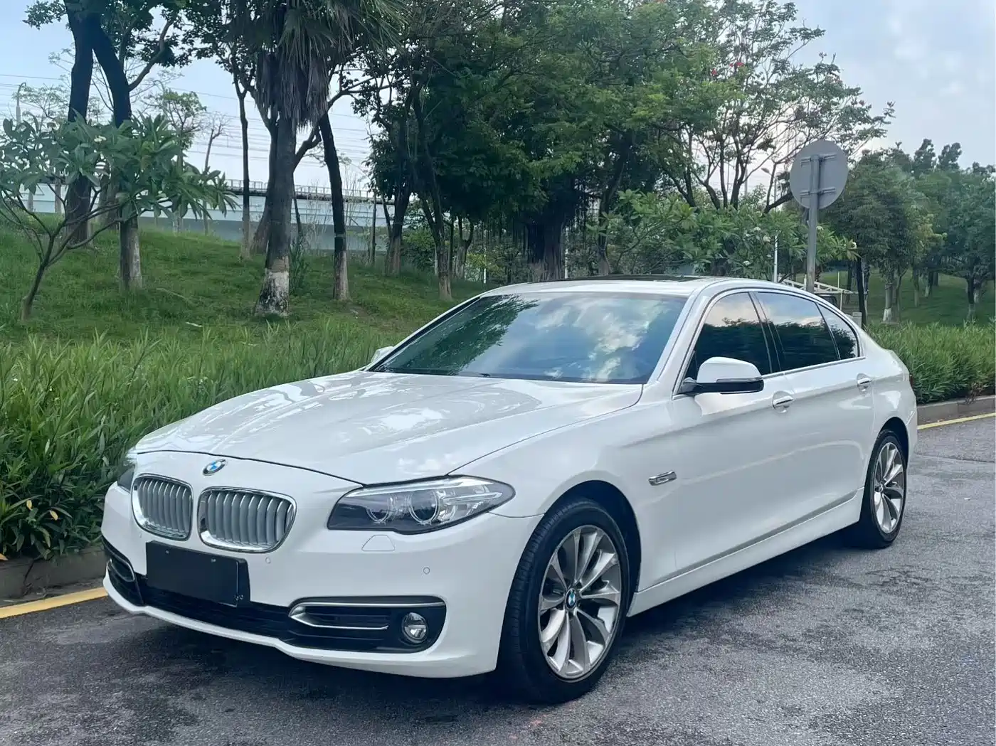 BMW 5 Series 2014 525Li Fashion Design Package