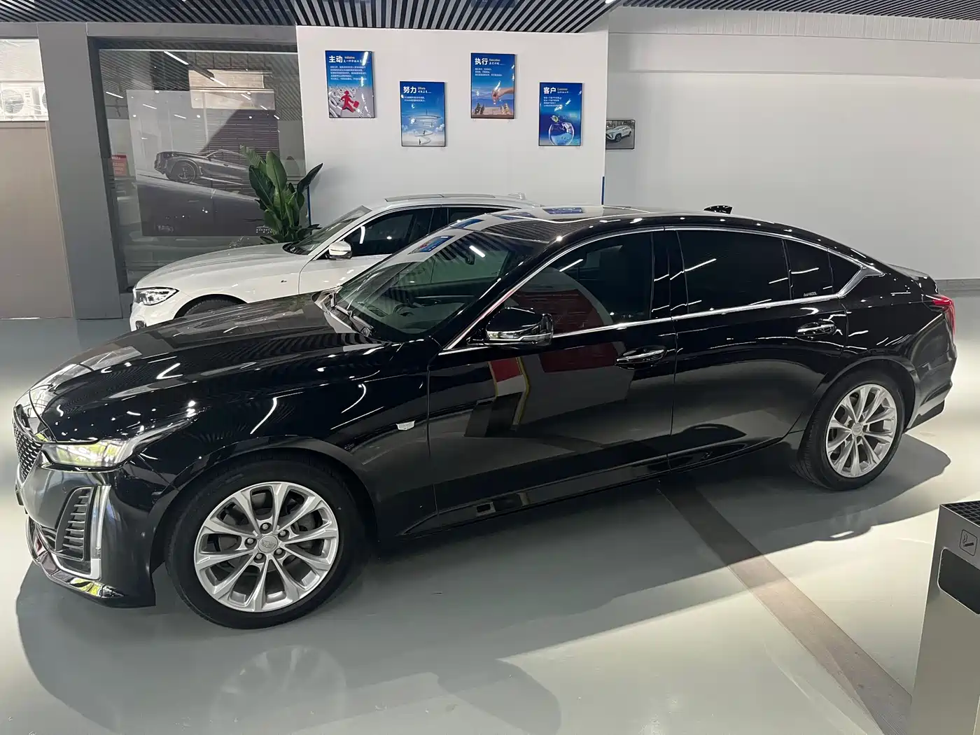 Cadillac CT5 2021 28T Luxury фото 9