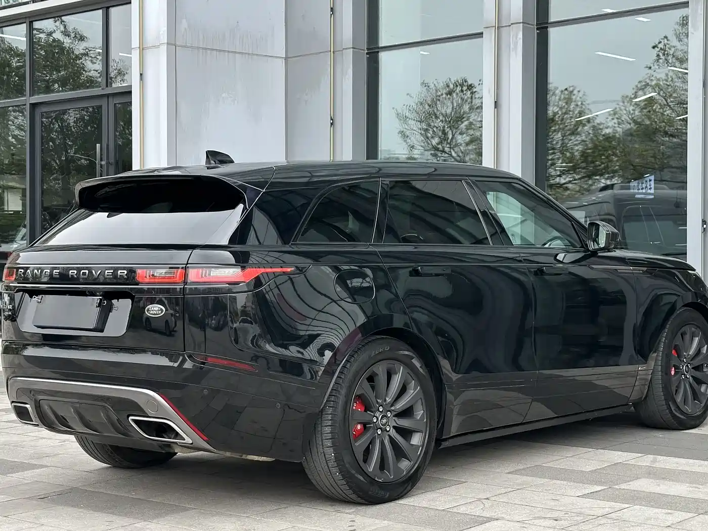 Land Rover Range Rover Velar 2018 P380 R-DYNAMIC SE фото 5