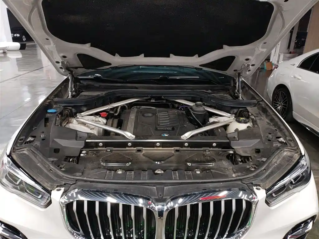 BMW X5 2022 xDrive 40Li Premium M Sport Package фото 20