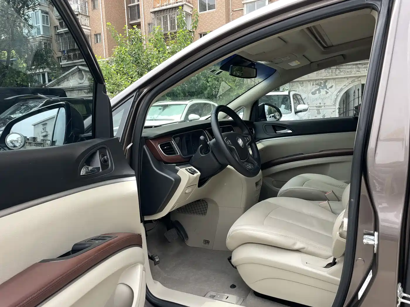 Buick GL8 2017 25S Luxury China V фото 14