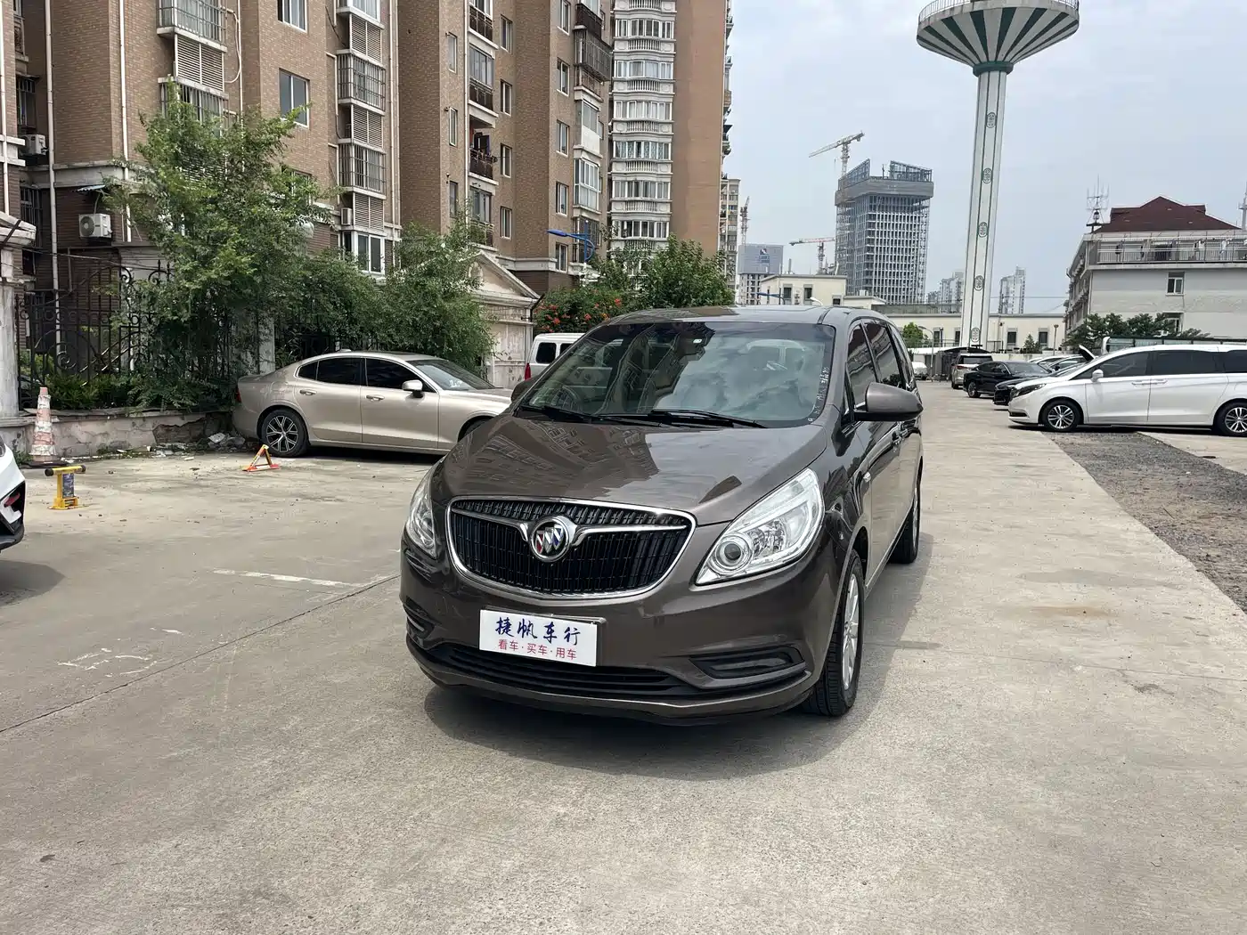Buick GL8 2017 25S Luxury China V