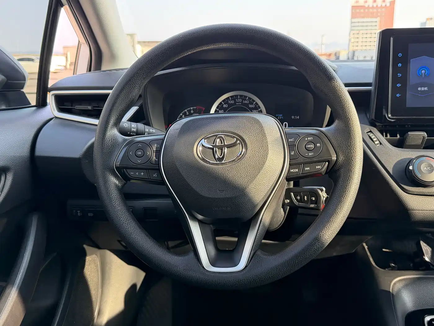 Toyota Corolla 2021 TNGA 1.5L CVT Pioneer Edition фото 10