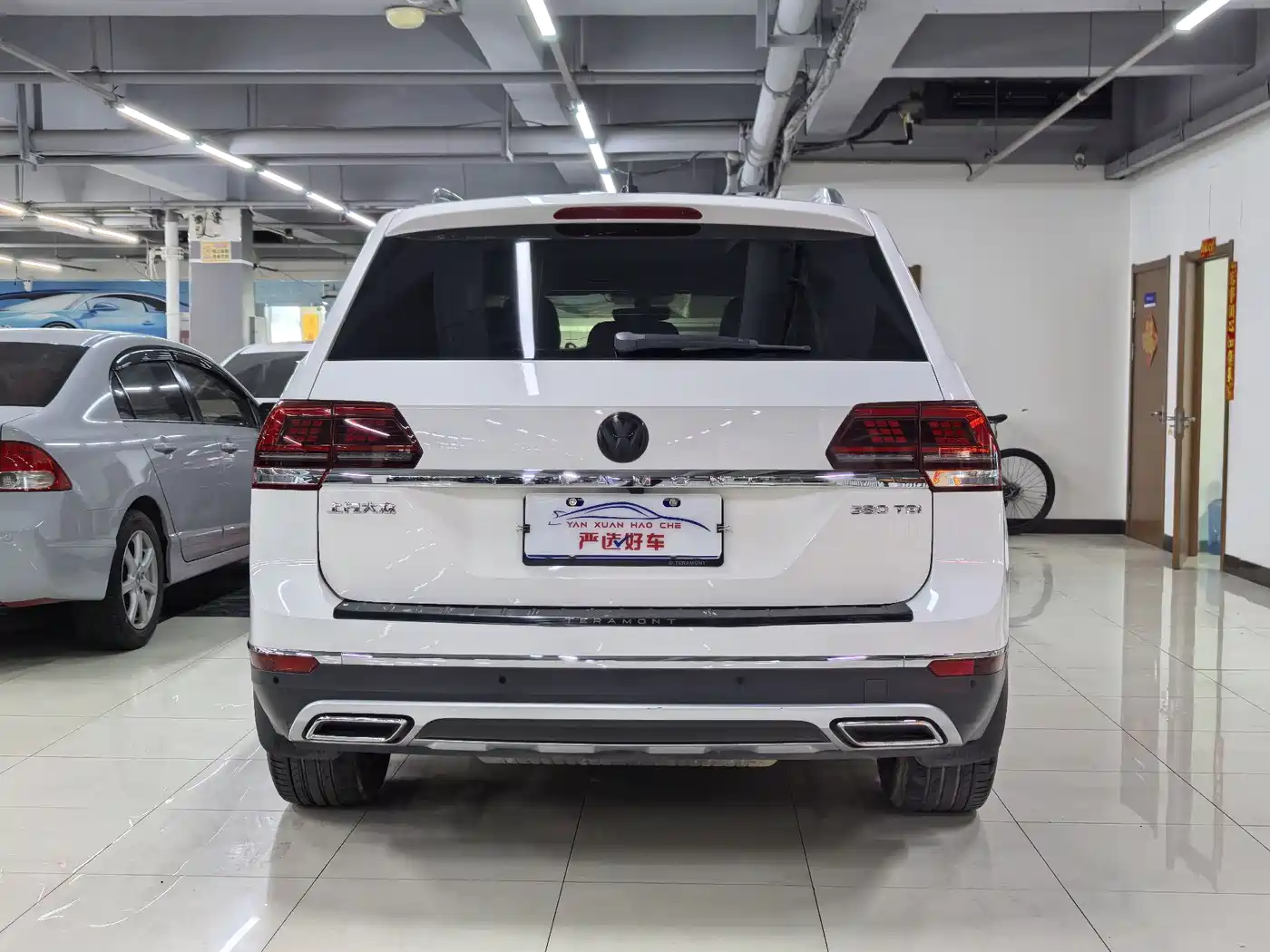 Volkswagen Teramont 2017 380TSI 4WD Luxury Edition фото 9