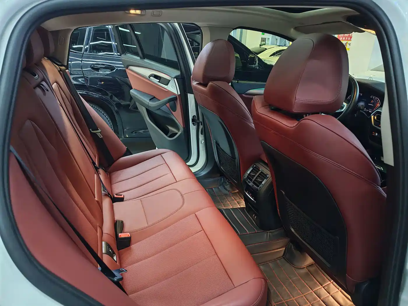 BMW X4 2022 xDrive 25i M Sport Package фото 15