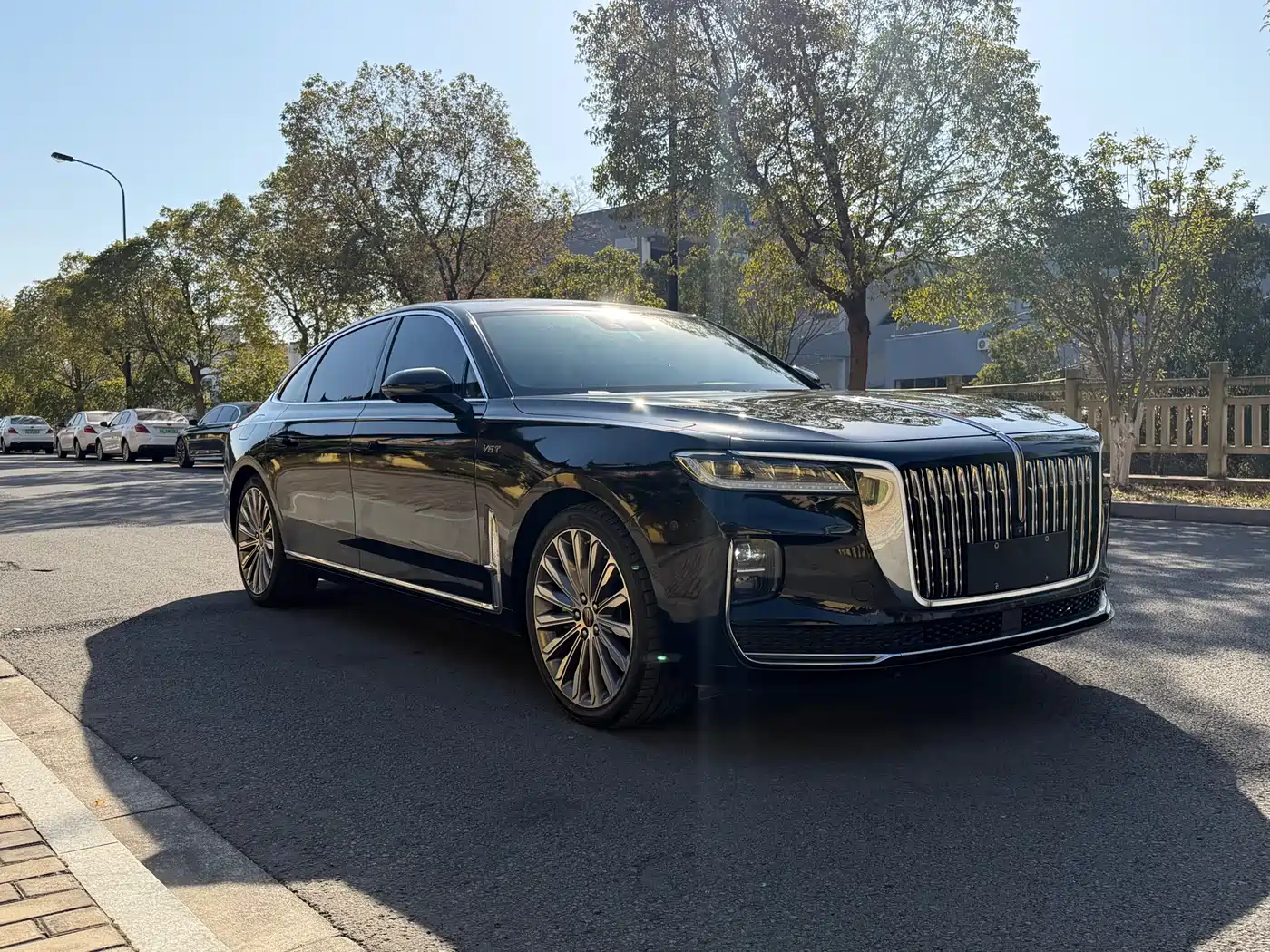  HONGQI H9