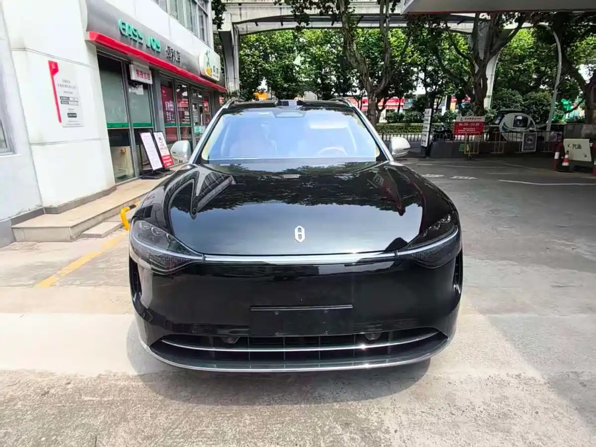 AITO Wenjie AITO M9 2025 Extended Range Ultra 52kWh 6-Seater фото 3