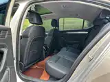 Фото 9 - Škoda Superb