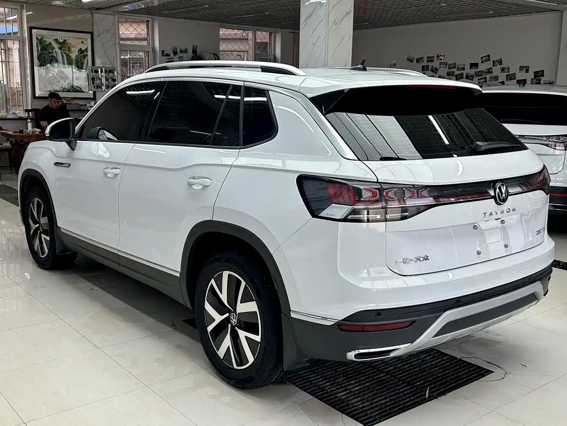 Volkswagen Tayron 2023 280TSI 2WD Luxury Plus Advanced Edition фото 6