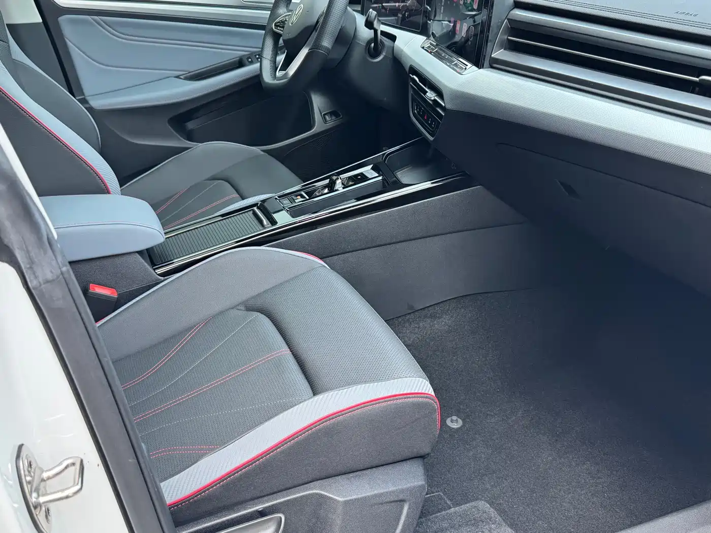 Volkswagen Lamando 2023 Lamando L 280TSI DSG Cool Edition фото 16