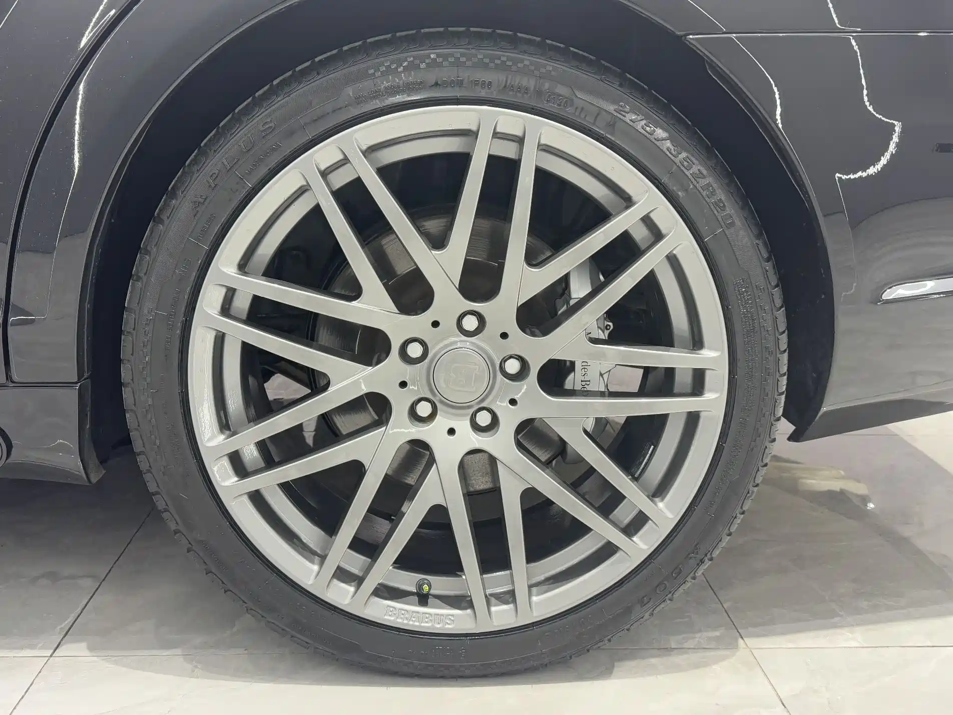 Фото 14 - Brabus S-Class