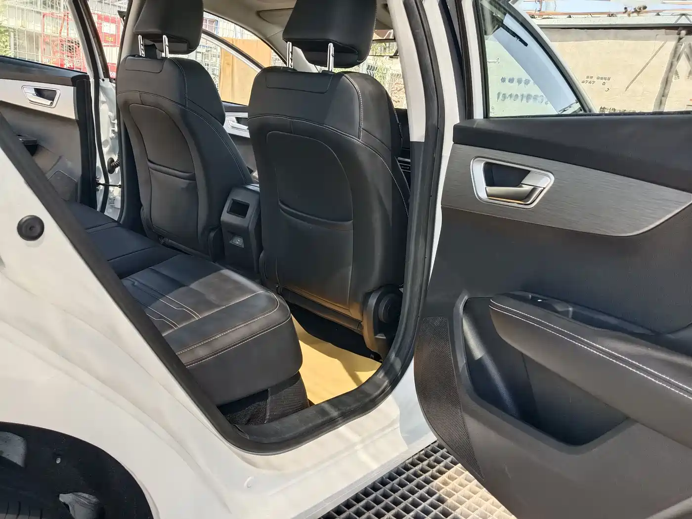 BYD Qin New Energy 2019 Long Range Edition Premium фото 13