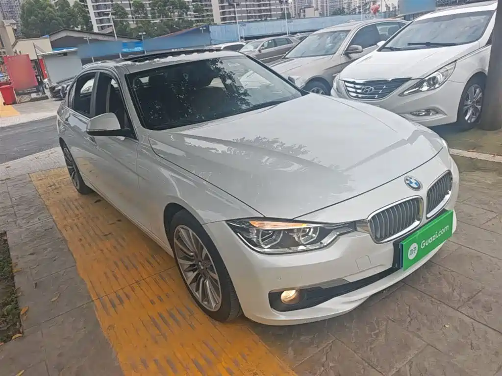 BMW 3 Series 2019 320Li Fashion Type фото 4