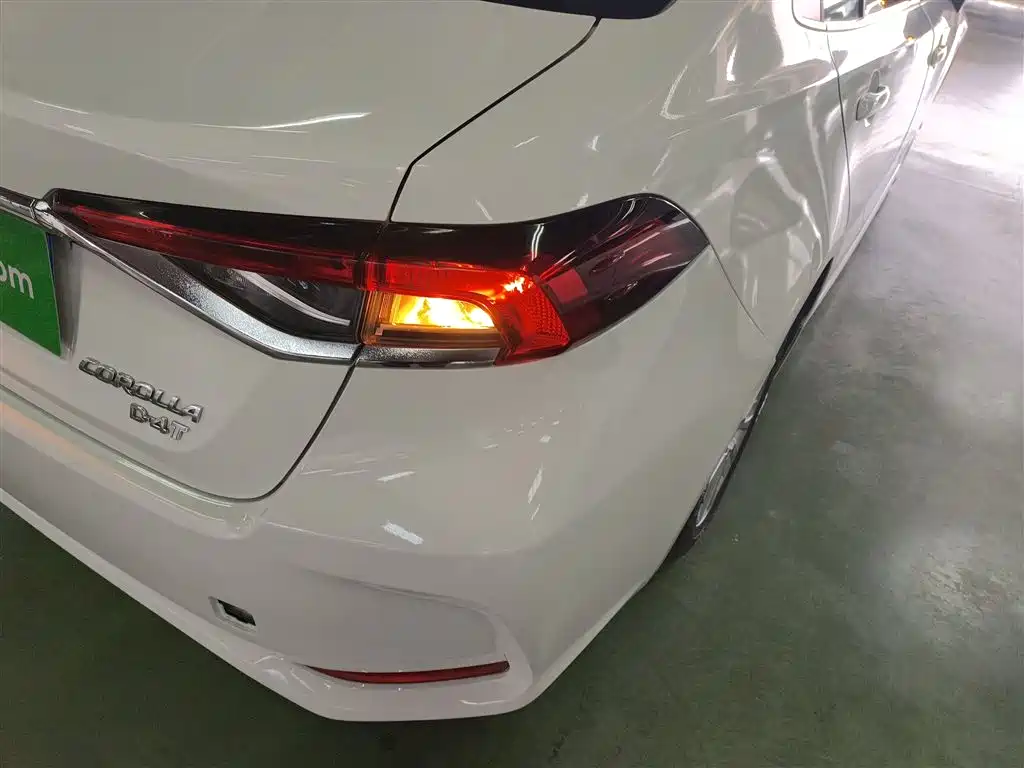 Toyota Corolla 2022 1.2T S-CVT Pioneer PLUS Edition фото 8