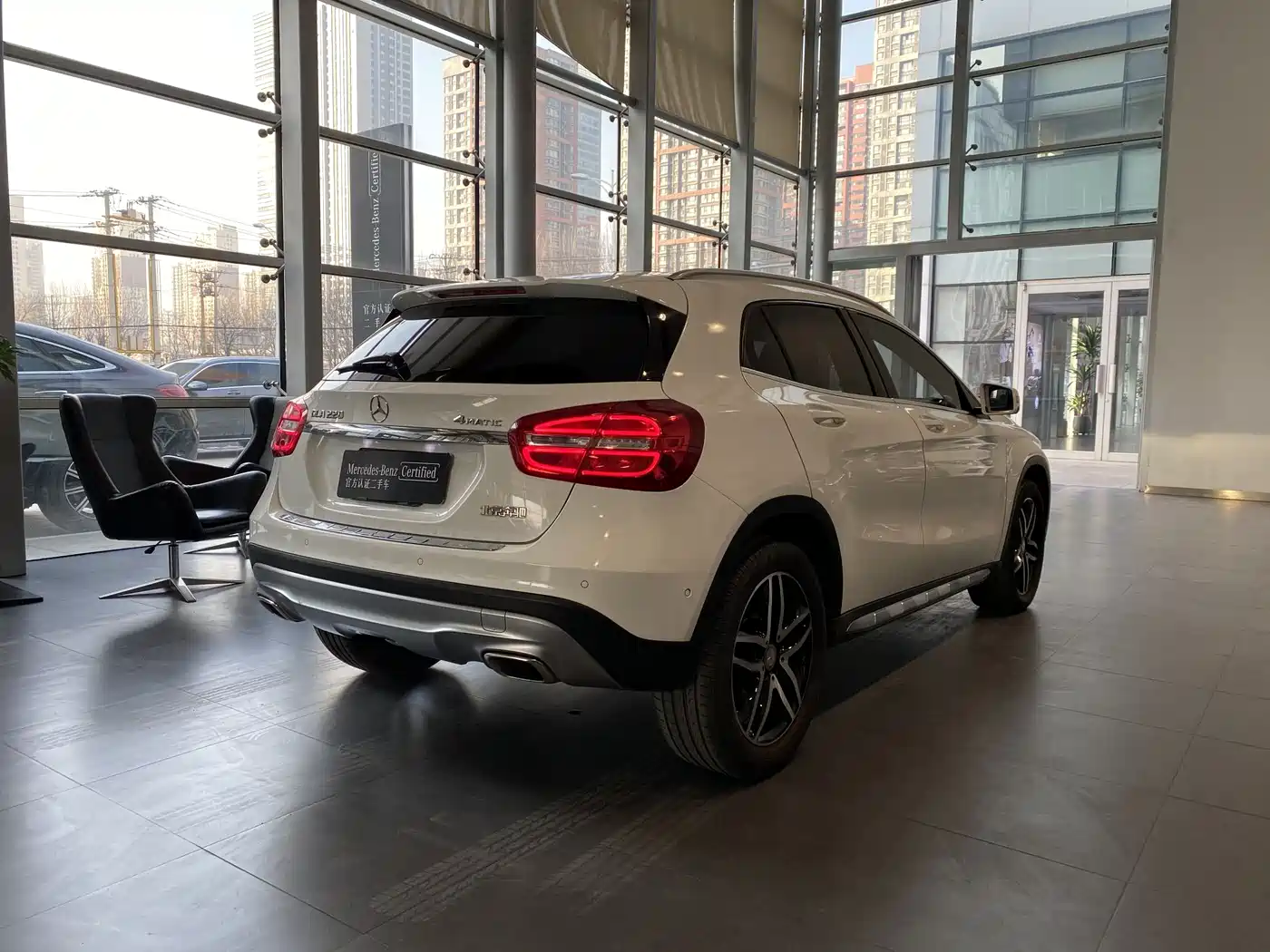 Mercedes-Benz GLA 2016 GLA 220 4MATIC Fashion фото 17