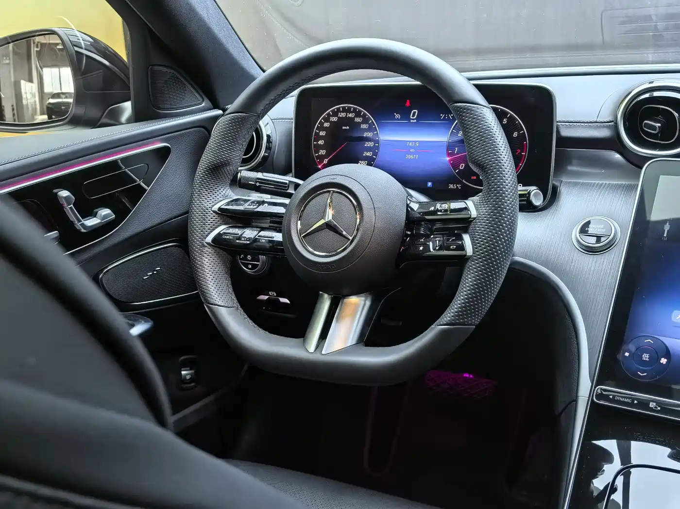 Mercedes-Benz C-Class 2022 C 200 L Sport Version фото 16