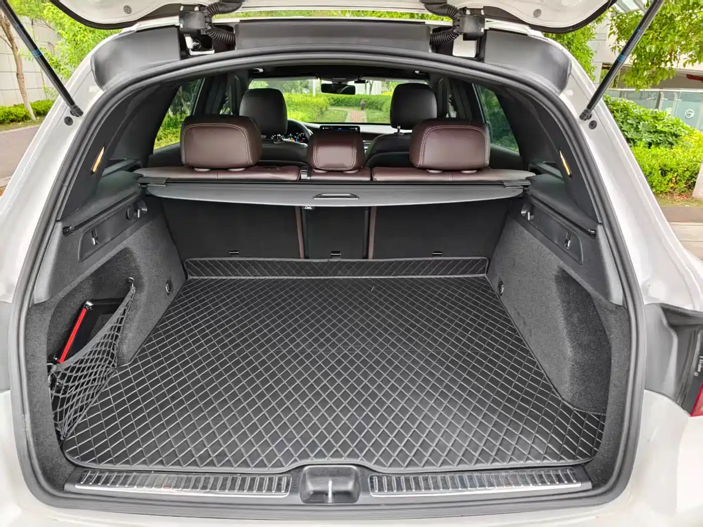 Mercedes-Benz GLC 2022 Facelift III GLC 260 L 4MATIC Dynamic фото 16