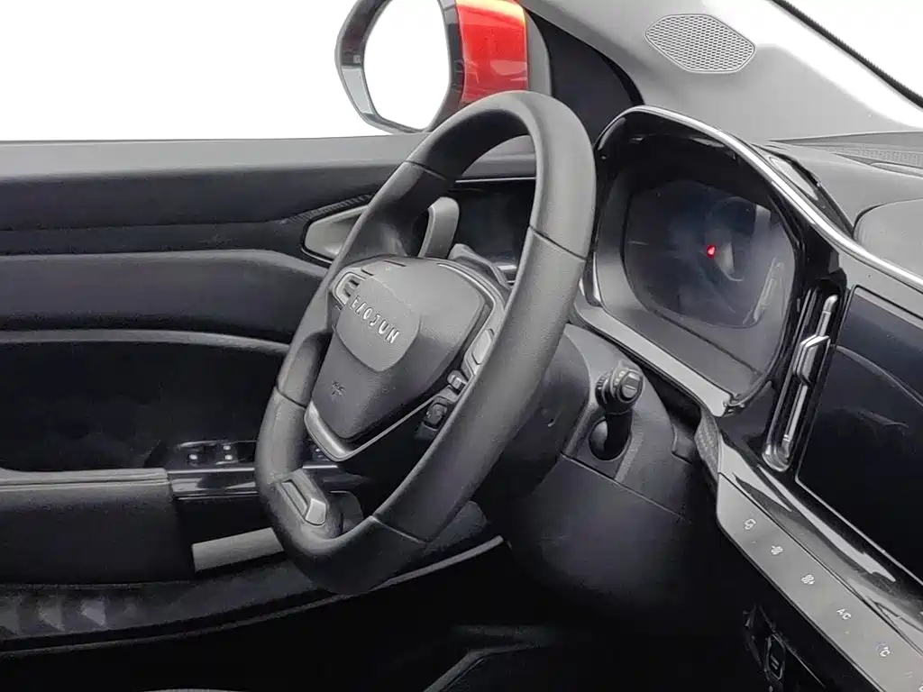 Фото 22 - Baojun RM-5