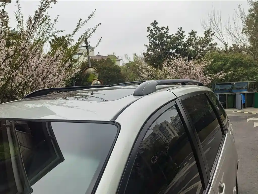 Toyota Sienna фото 2