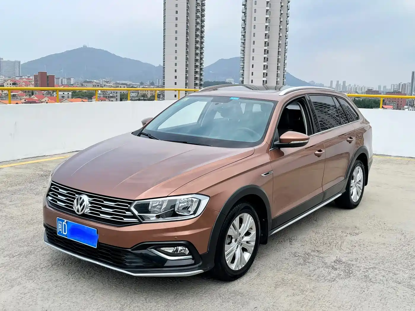 Volkswagen C-TREK 2017 230TSI DSG Comfort