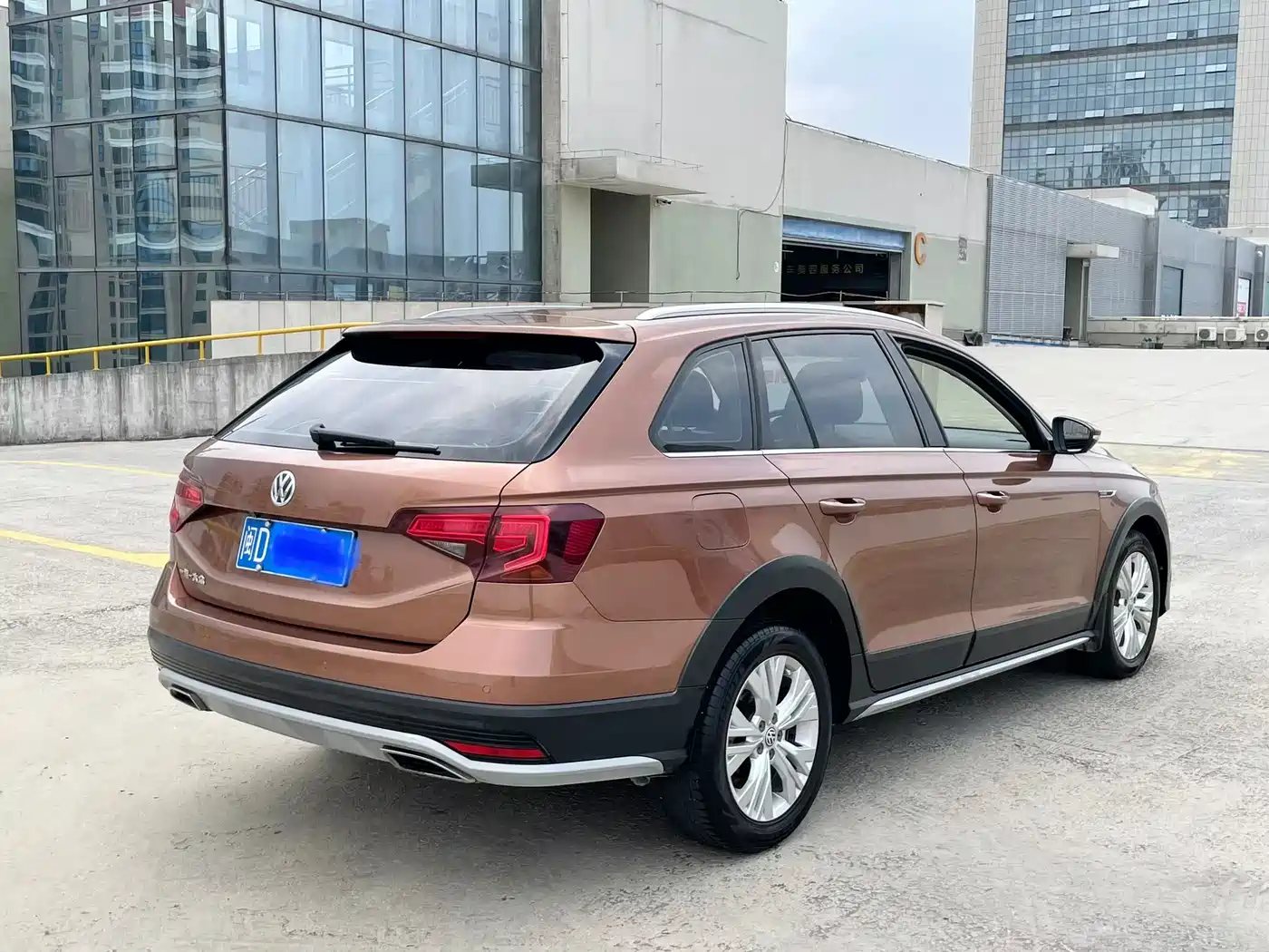 Volkswagen C-TREK 2017 230TSI DSG Comfort фото 8