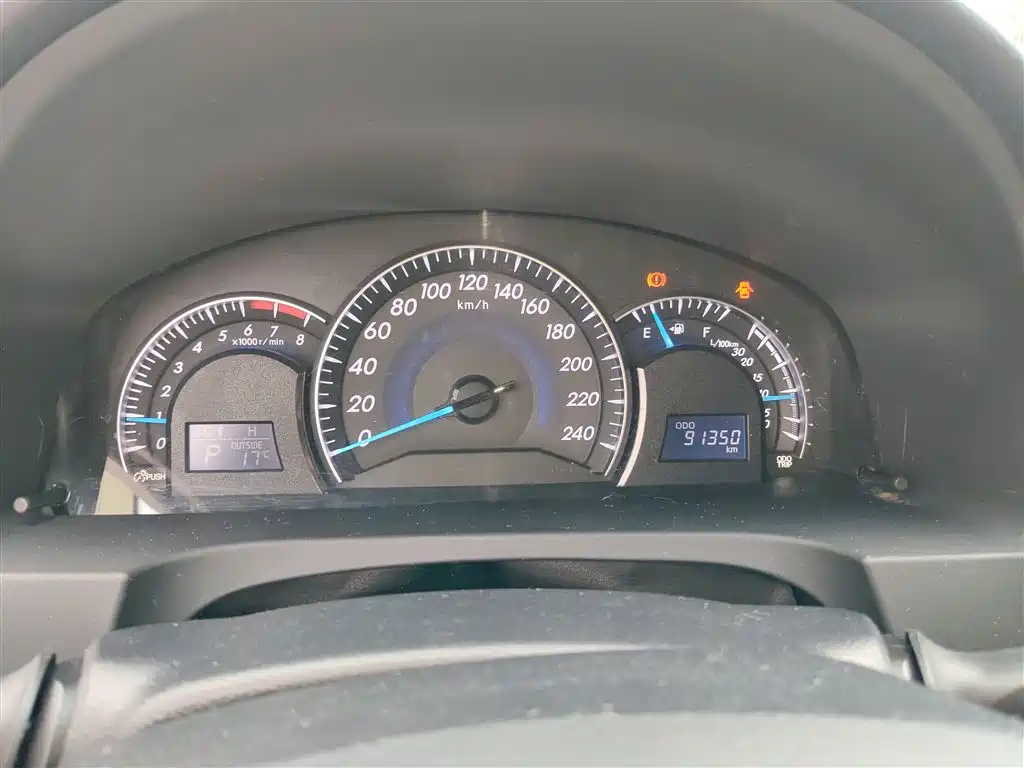 Toyota Camry 2013 2.0G Comfort фото 12