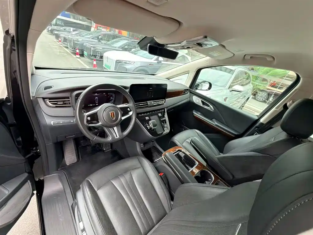 Hongqi HQ9 PHEV 2024 Model 2.0T AWD Luxury Edition фото 4