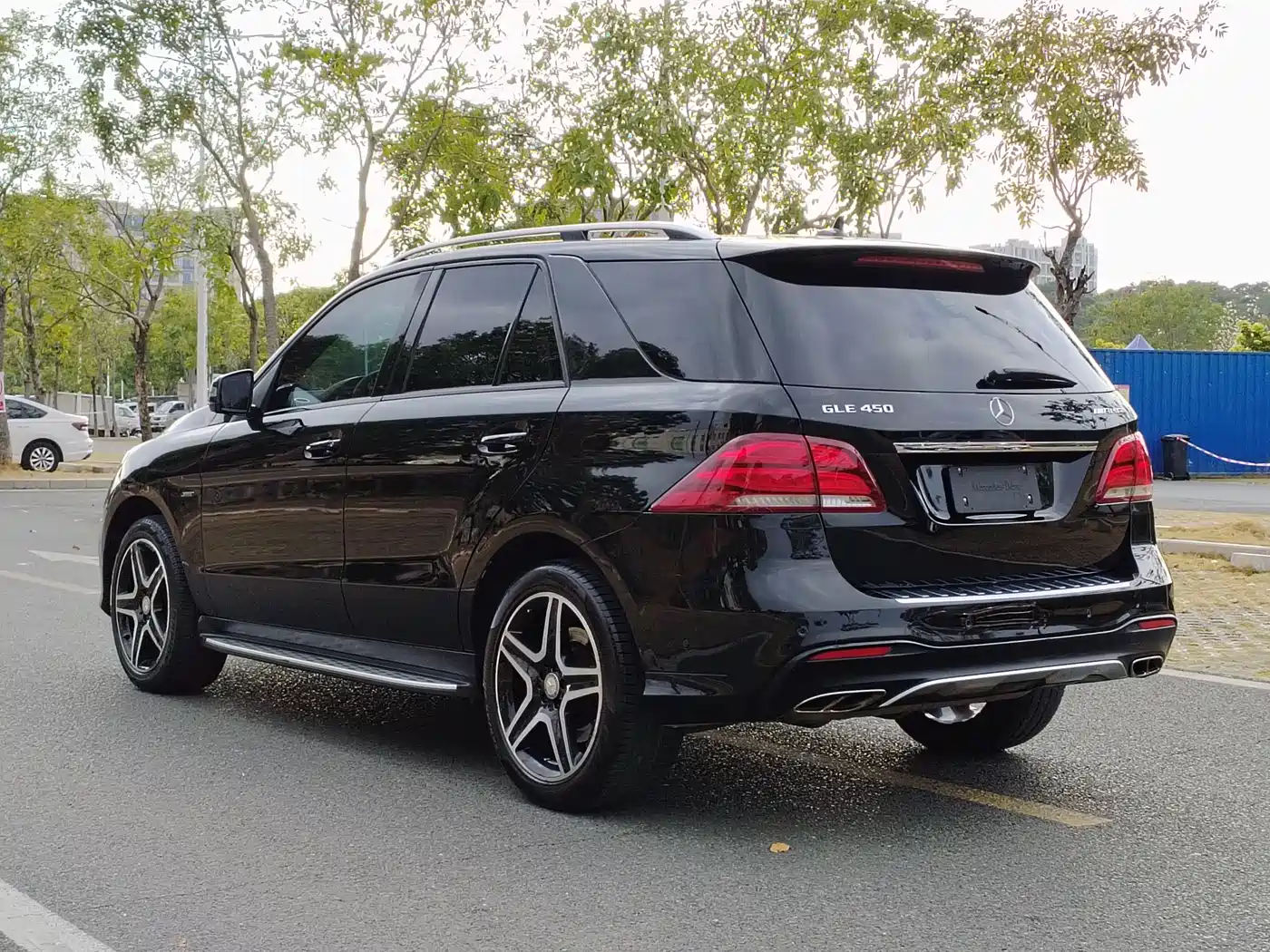 Mercedes-Benz GLE 2017 GLE 450 AMG 4MATIC фото 4