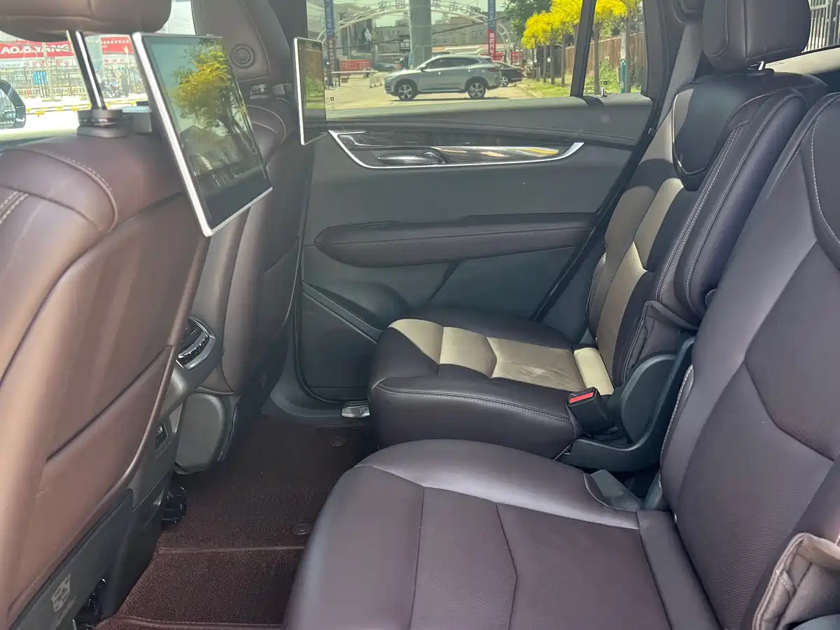 Cadillac XT6 2021 2.0T 6-Seater 2WD Luxury Edition фото 12