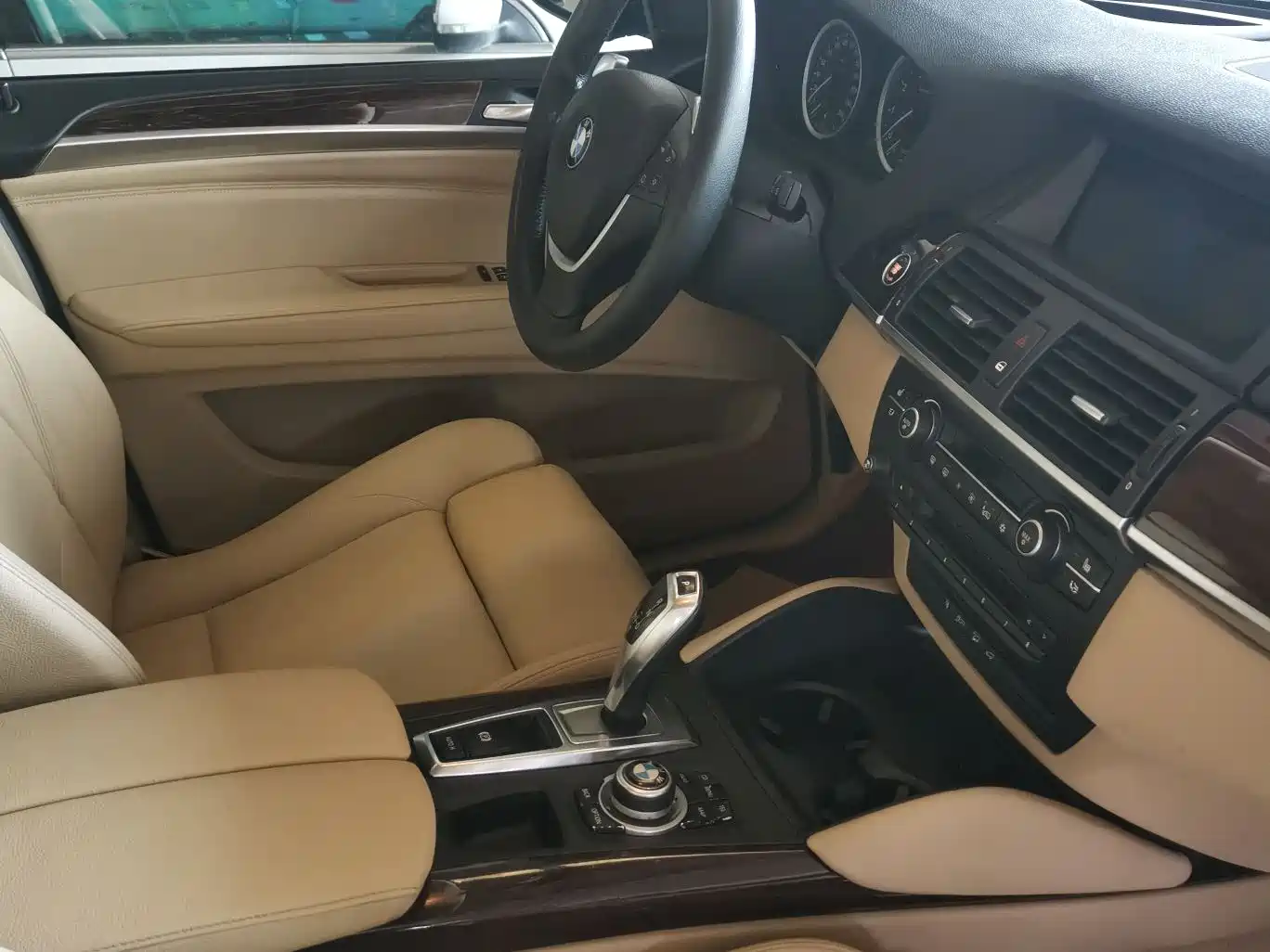 BMW X6 2011 xDrive35i фото 4