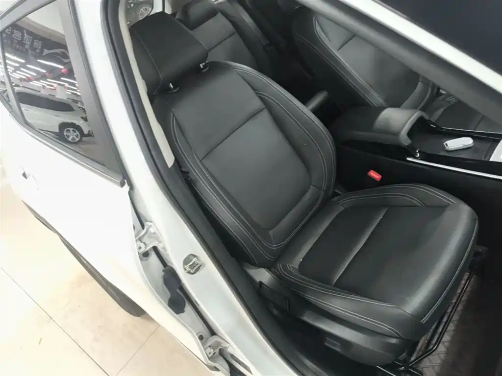 Kia Seltos 2023 1.5L CVT Comfort Edition фото 25