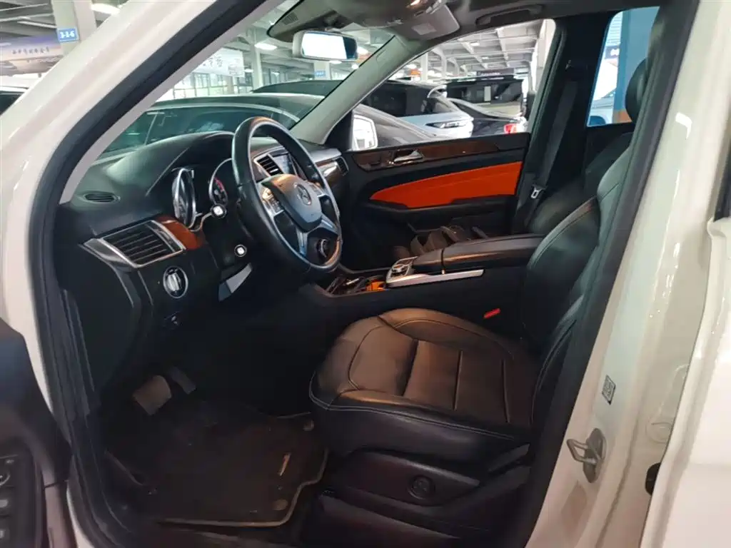Mercedes-Benz M-Class 2014 ML 400 4MATIC Dynamic фото 15