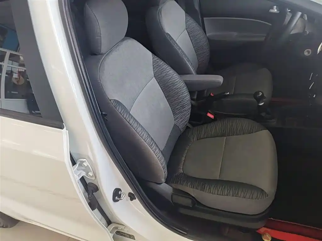 Kia Huan Chi 2017 1.4L Manual Smart Fashion фото 25