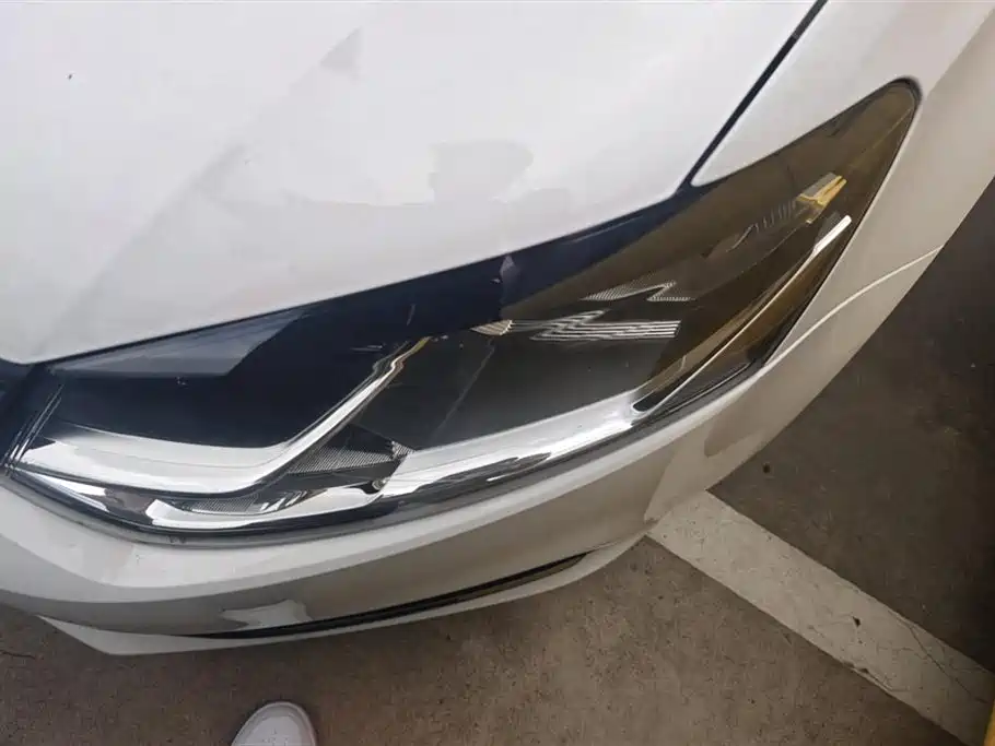 Volkswagen Polo 2016 1.6L Automatic Comfort фото 5