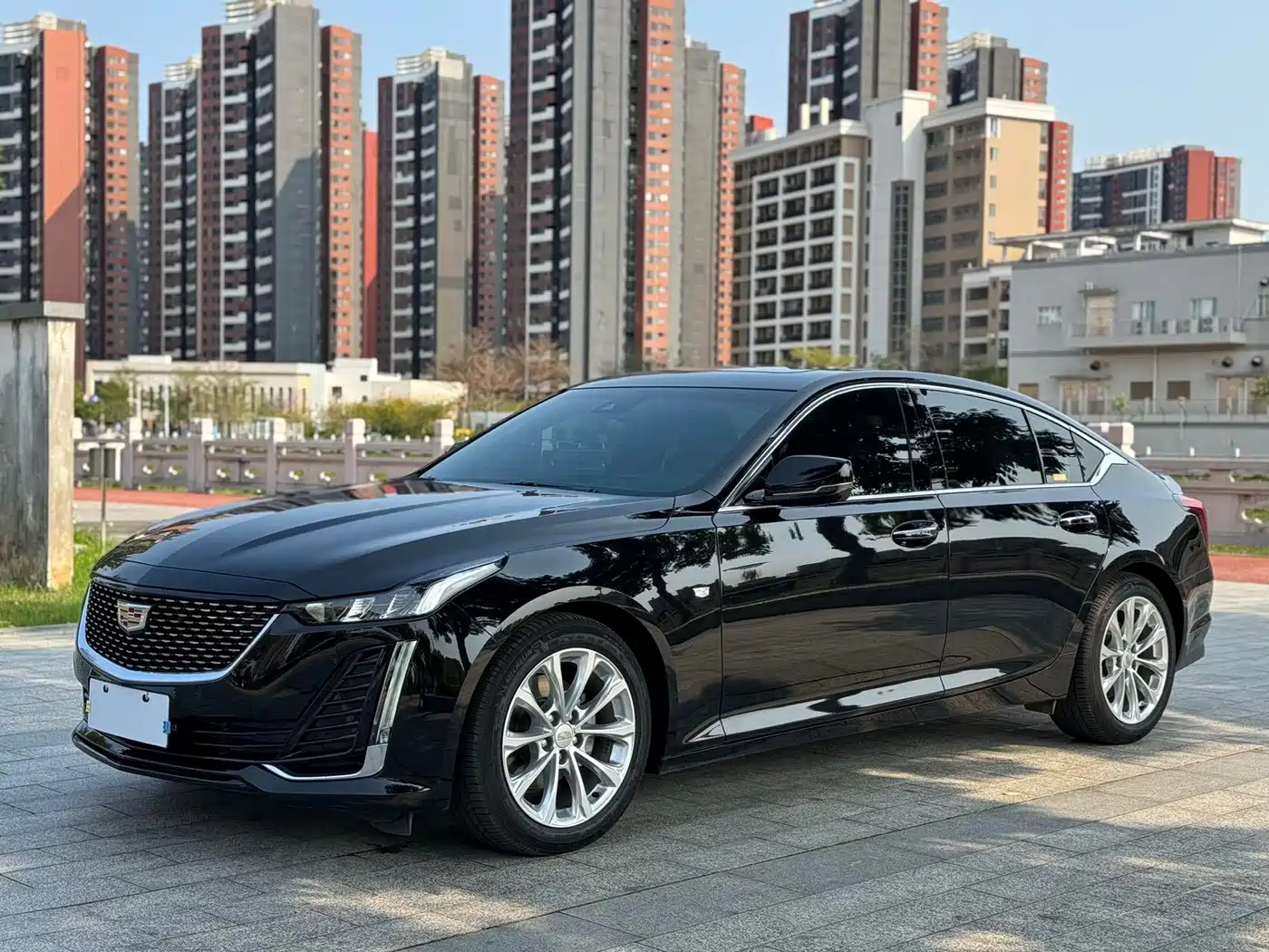 Cadillac CT5 2023 28T Luxury Style (Standard Edition) фото 2