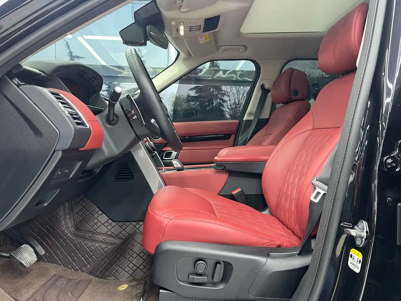 Land Rover Discovery 2024 Model 360PS S фото 15