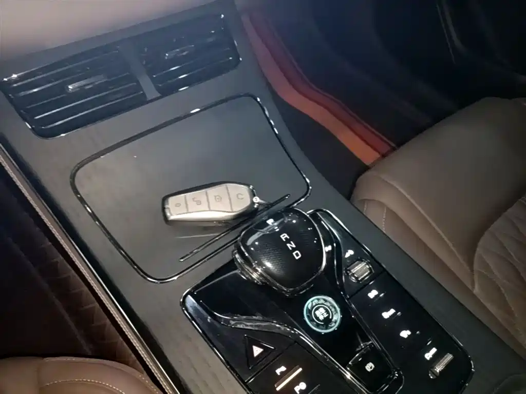 BYD Han 2022 EV Genesis Edition 610KM AWD Premium фото 9