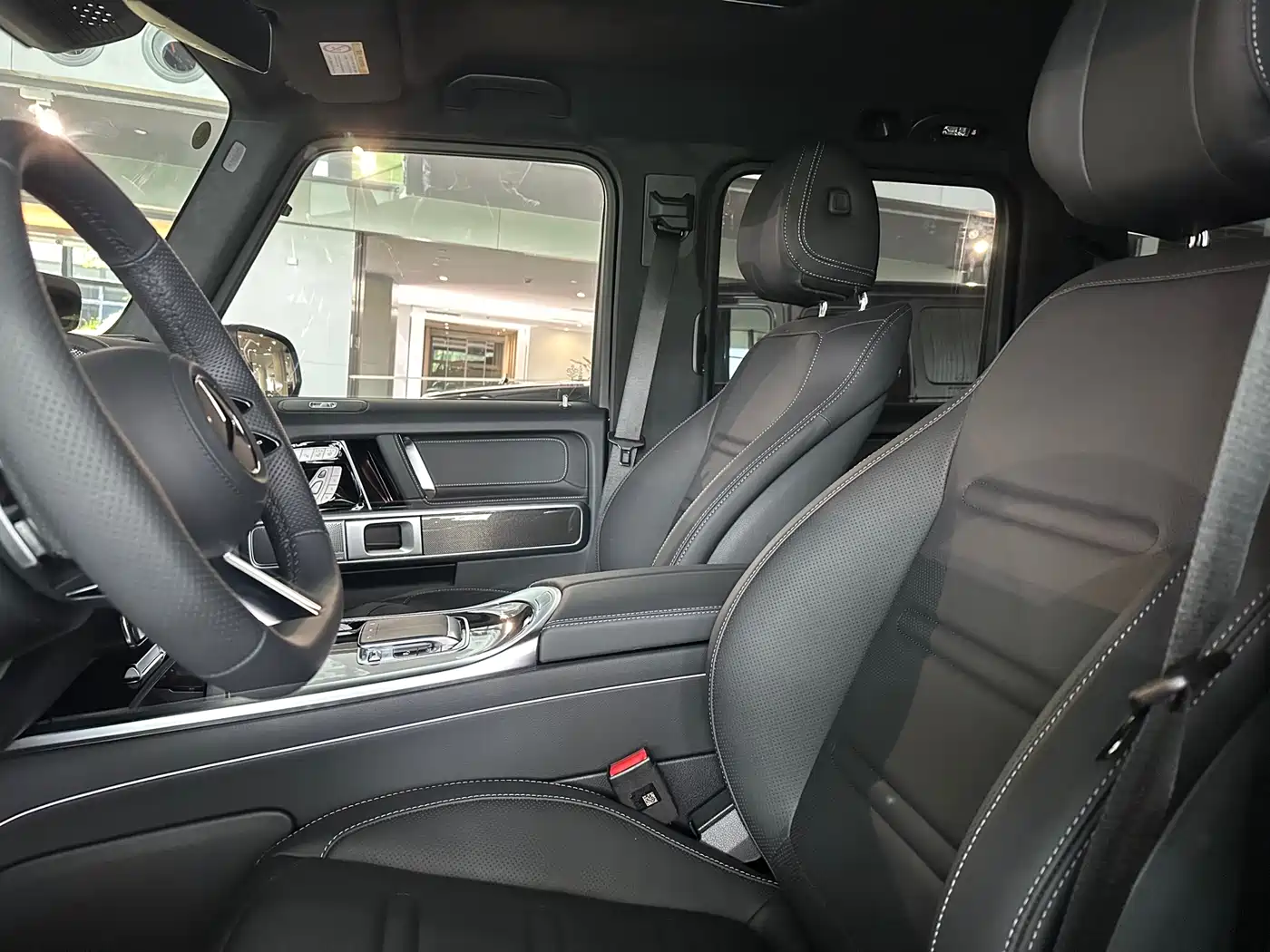 Mercedes-Benz G-Class 2026 Model G 500 фото 7