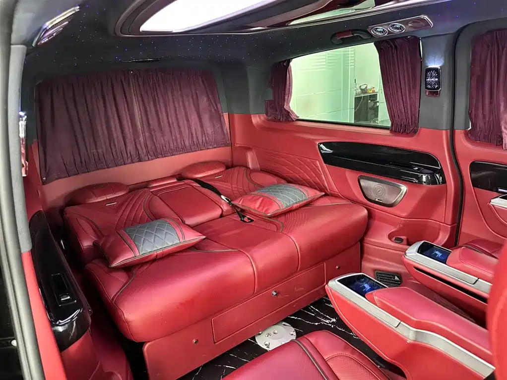 Mercedes-Benz Vito 2021 2.0T Business Edition 7-seater фото 19